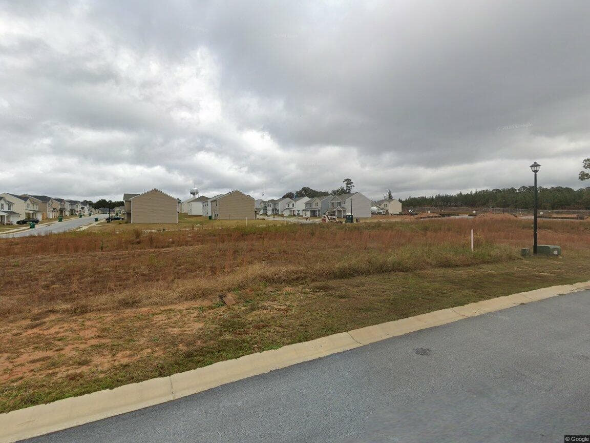 239 Golden Raintree Dr exterior view